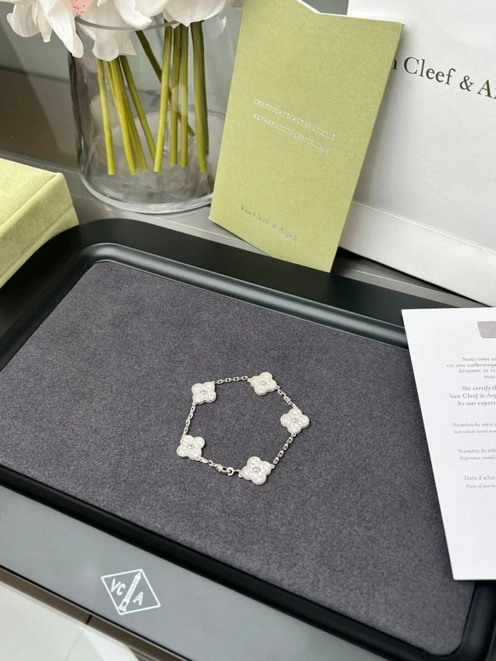None 🖐️van cleef
